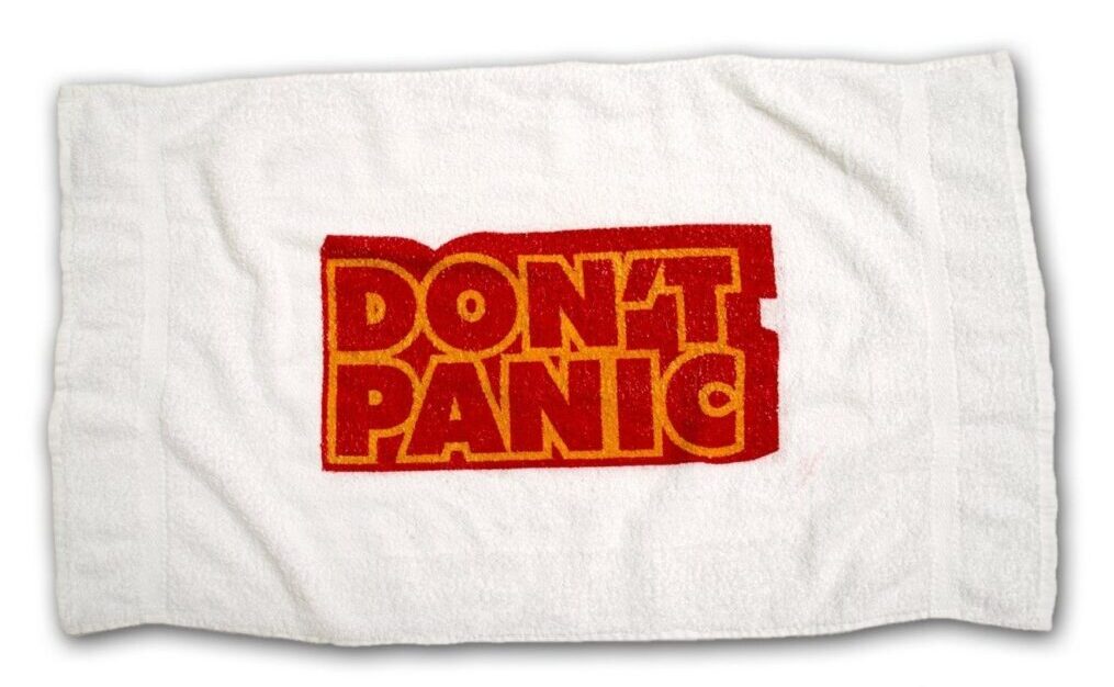 Towel Day 2020 – Un cocktail Pangalattico
