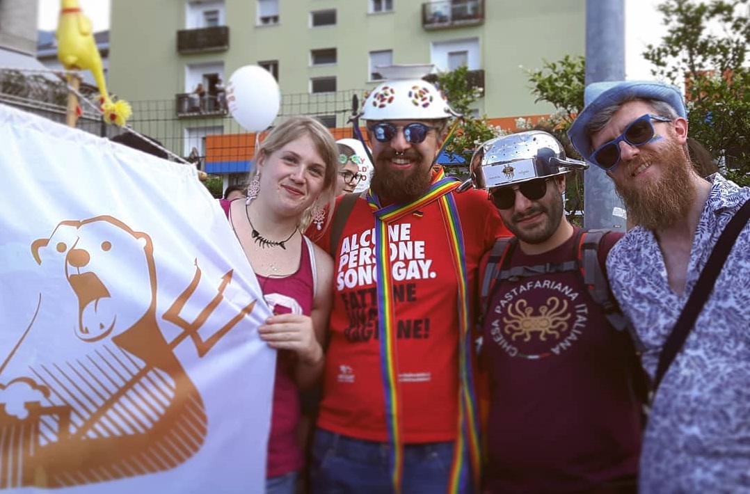 TG RTTR Notizie :  L’arcobaleno Illumina Trento – Dolomiti Pride 2018